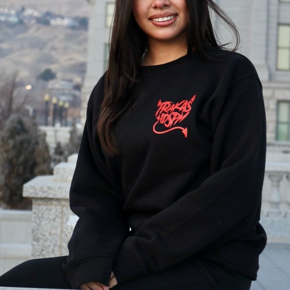 🆕GILDAN Crewneck TRAKAS HDSPM sueter sweatshirt - Picture 3 of 4